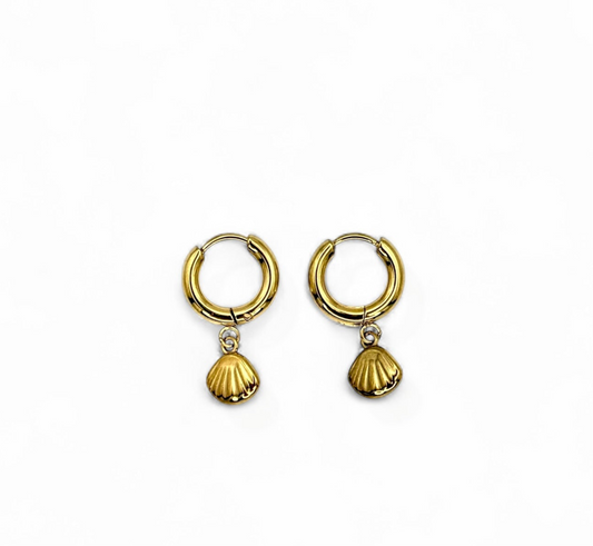 Conchita Hoops