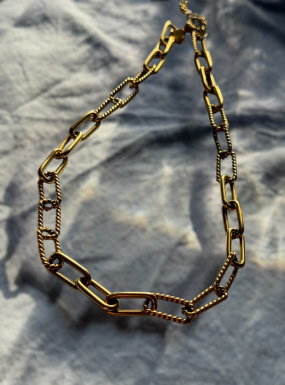 Riva Chain
