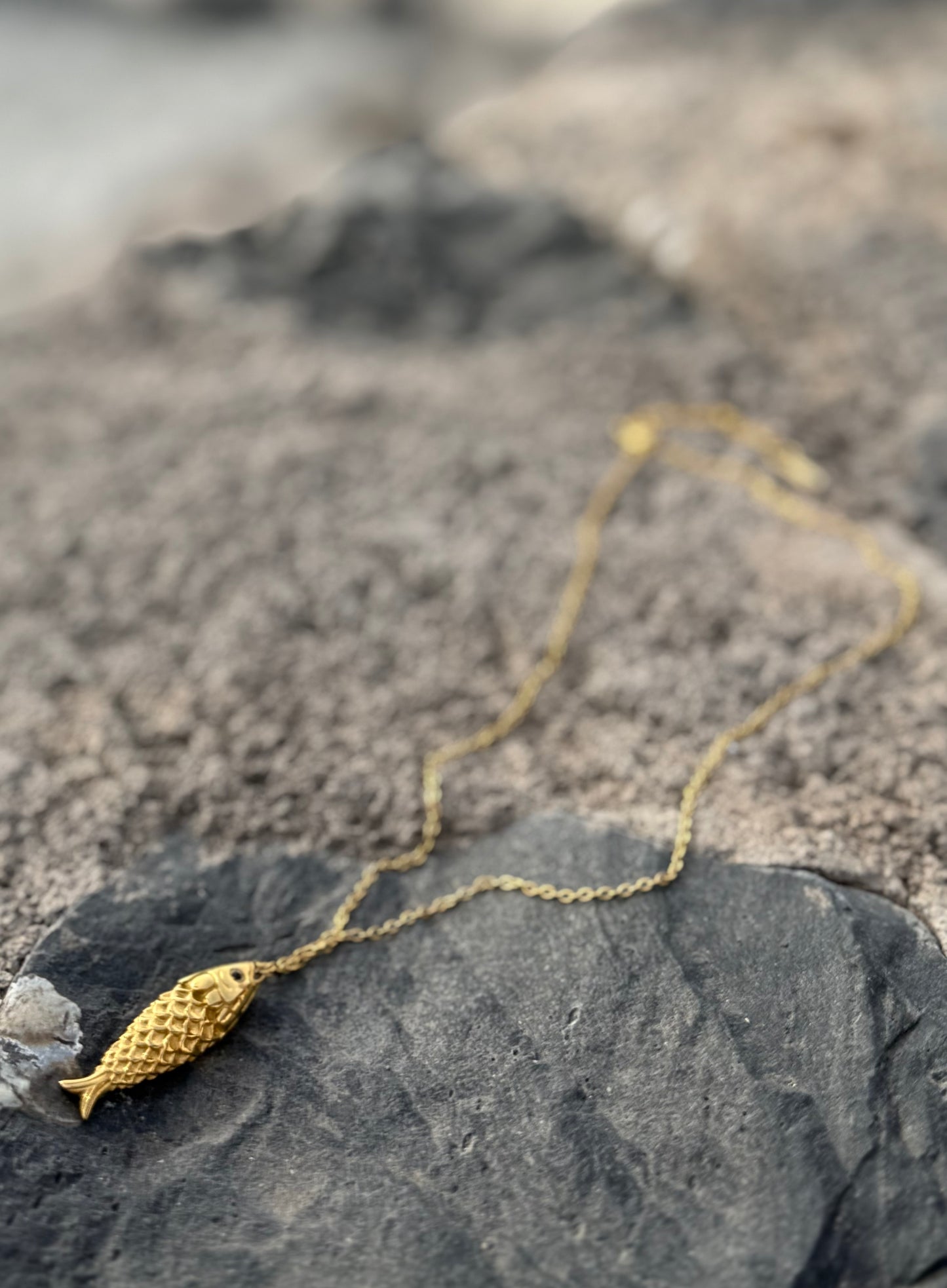 Pesca Necklace